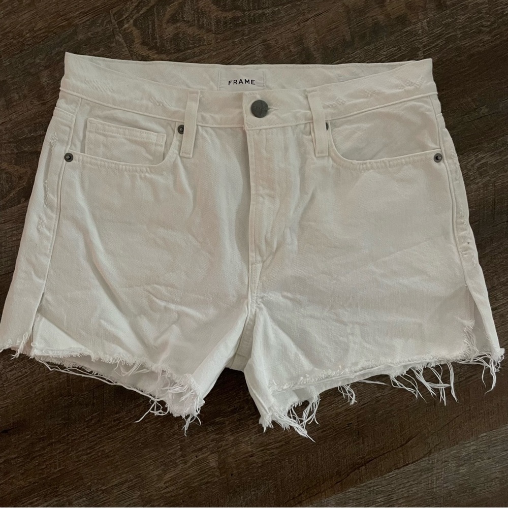 Frame Shorts - Picture 3 of 4